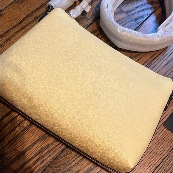 Kate Spade Light Yellow Crossbody Bag - Picture 6 of 6